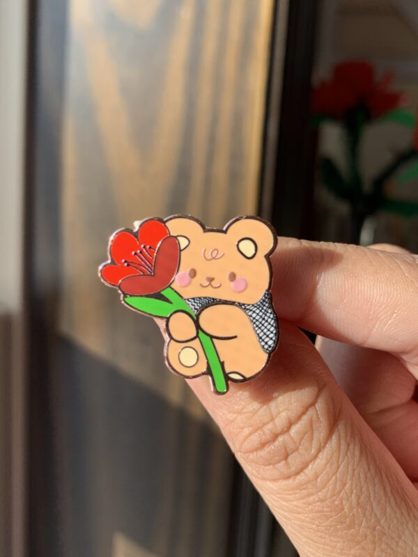 Keffiyeh Teddy Bear Enamel Pin