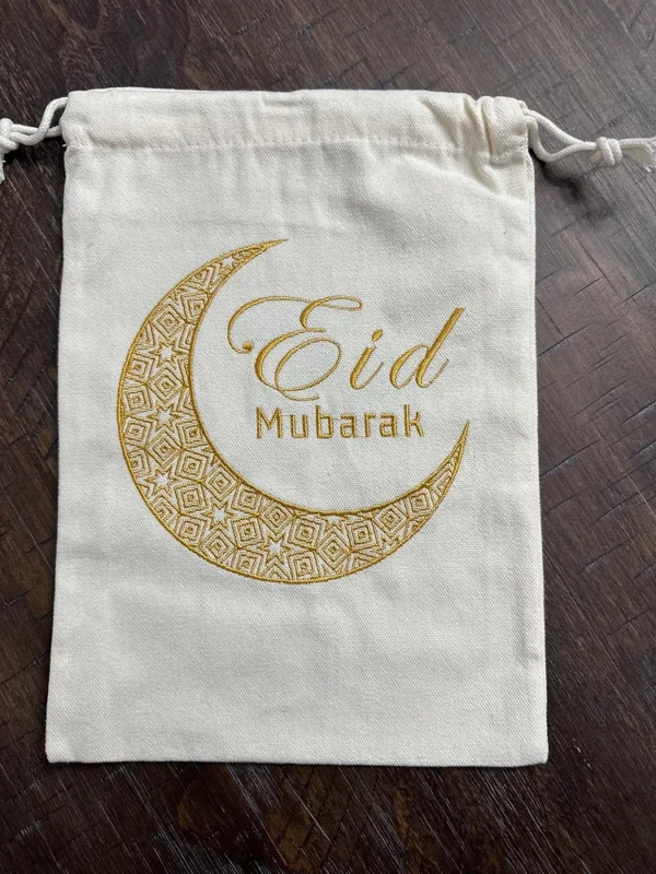 Eid Mubarak Embroided drawstring favor bags 5ct - Image 3