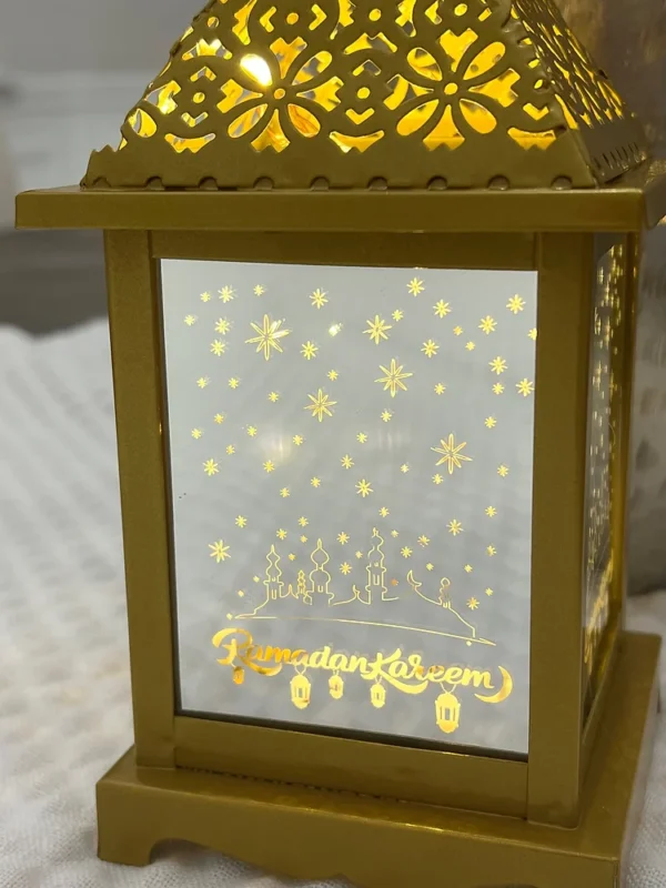 Ramadan Kareem Mirrored Lantern - Image 4