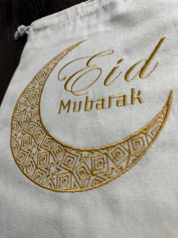 Eid Mubarak Embroided drawstring favor bags 5ct - Image 2