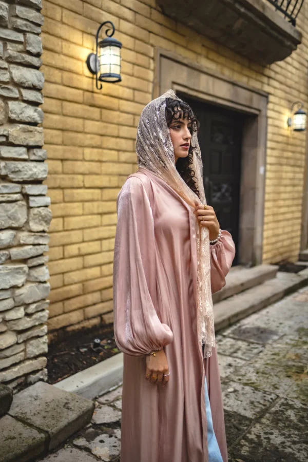 Dusty Rose Abaya